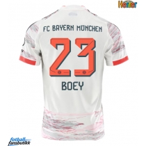 Bayern Munich Sacha Boey #23 Bortedrakt 2025-26 Kortermet